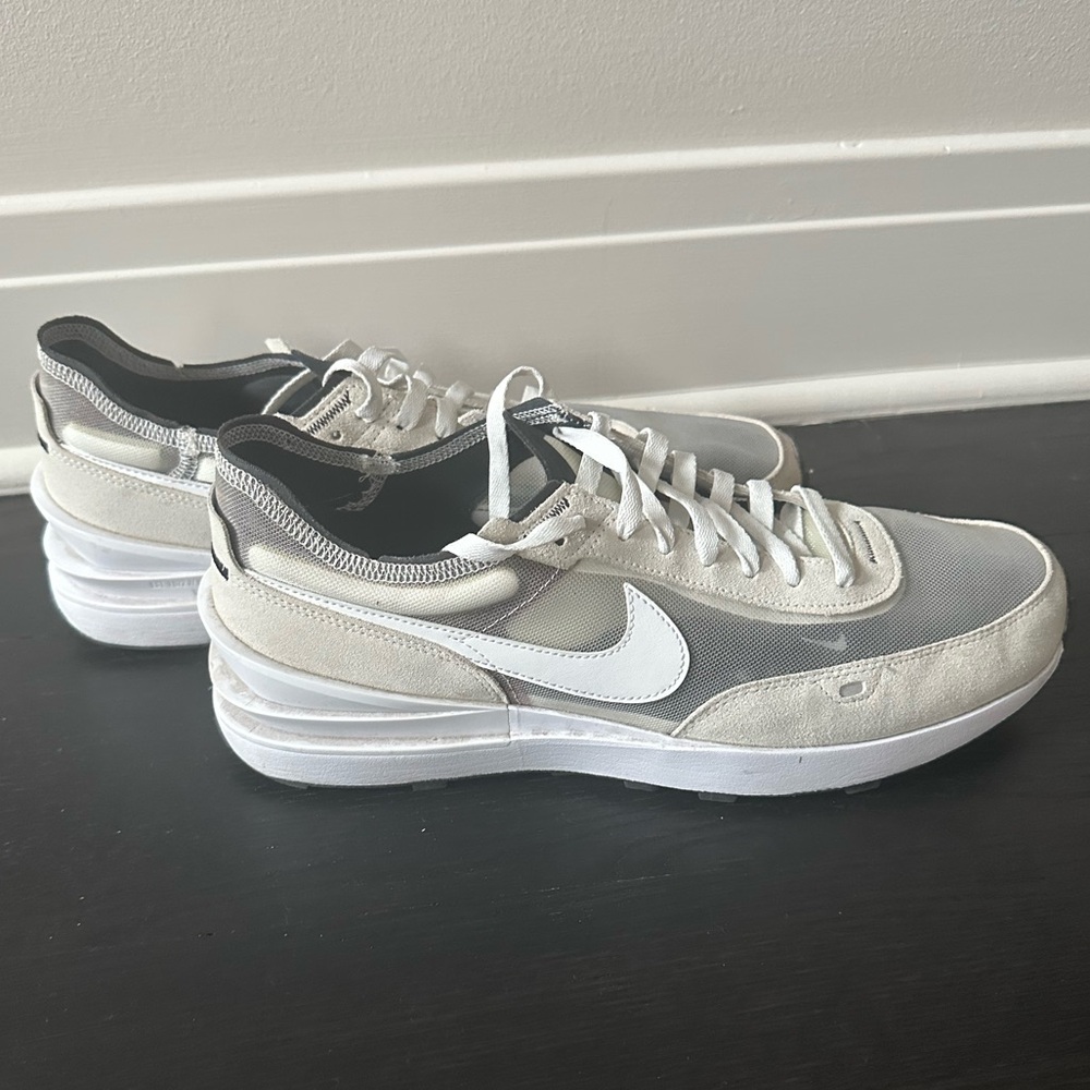 Nike Waffle One Men’s Shoes DA7995-100. Size 13